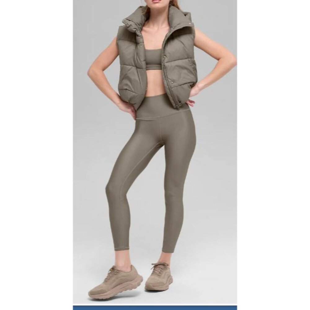 New Alo Womens Gold Rush Puffer Vest Hood Light Cocoa Size Large - Picture 4 of 10
